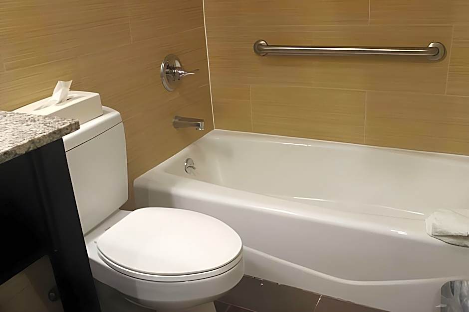 Days Inn by Wyndham Brooklyn Borough Park