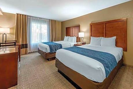 Queen Room with Two Queen Beds - Non-Smoking
