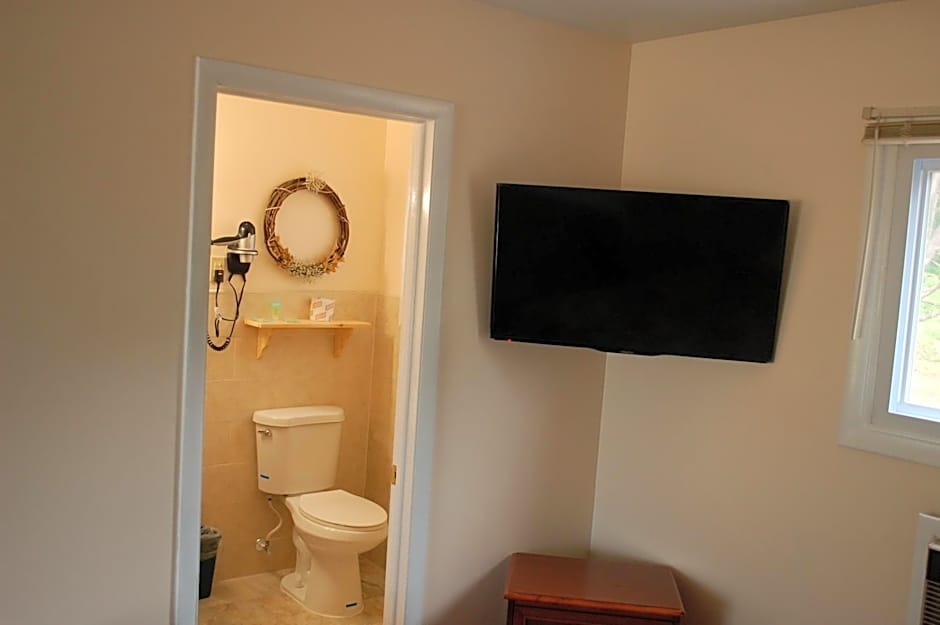 Sara Glen Motel - Saratoga Springs-Glens Falls
