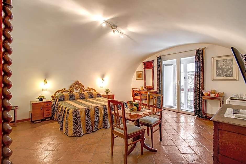 Navona Gallery Suites