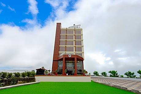 THE MALAY COMFORT-HOTEL SUNSHINE INN 