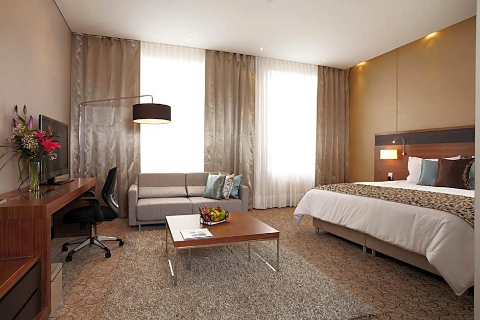 DoubleTree by Hilton Bogota - Parque 93
