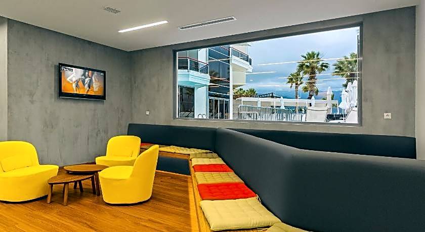 Poseidon Hotel - Adult Only