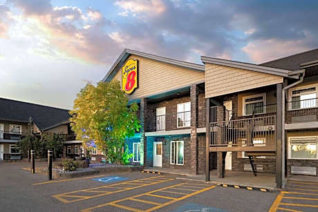 Super 8 Fort McMurray