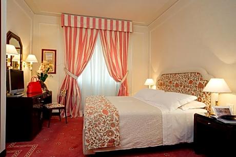 Classic Double or Twin Room