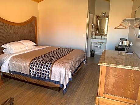 King Room - Disability Access