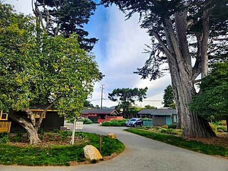 Carmel River Inn
