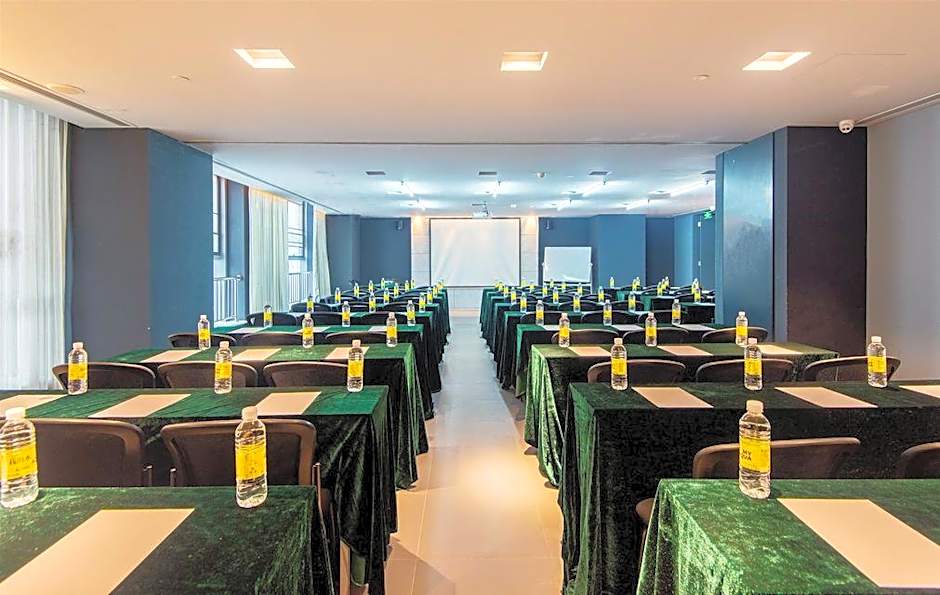 Jinjiang Inn Select Jiaxing Wanda Plaza