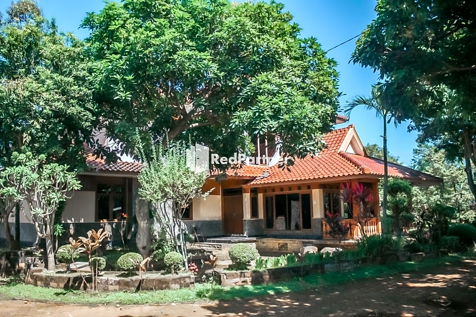 Villa Mawar Adinda Kuningan Syariah RedPartner