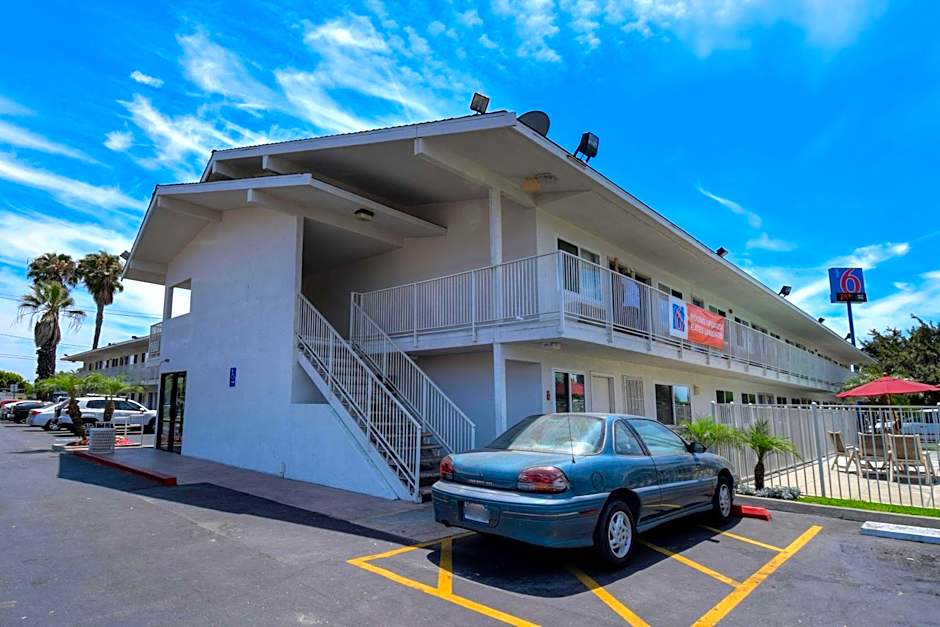 Motel 6-Westminster, CA - South - Long Beach Area