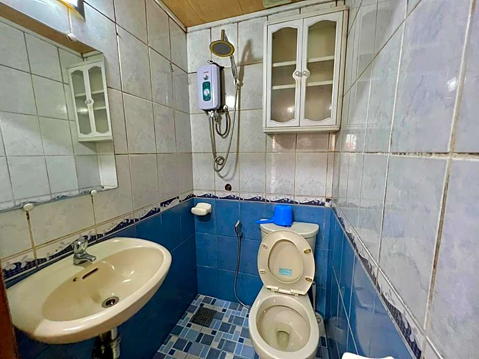 Zenmist Properties- 2 Bedroom Economy