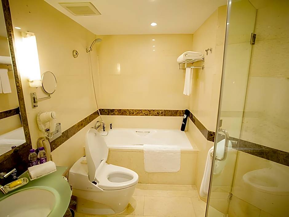 Sunworld Dynasty Hotel