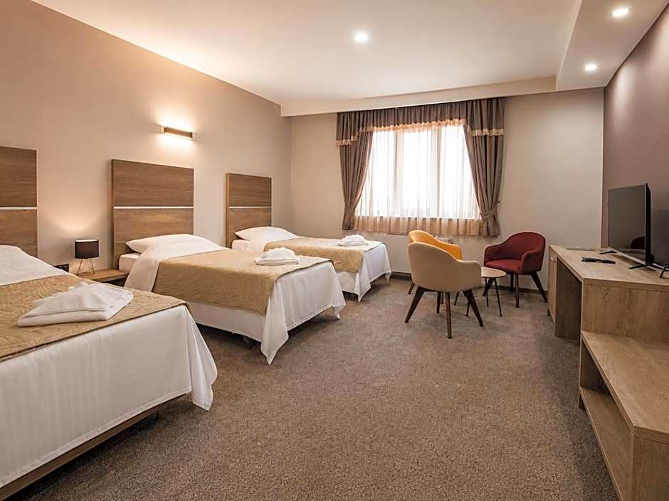 Semberski Salaš Intergaj Hotel