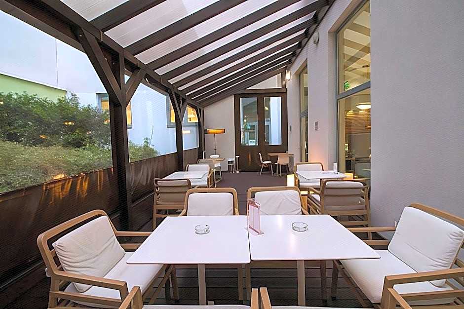 Royal Park Boutique Hotel