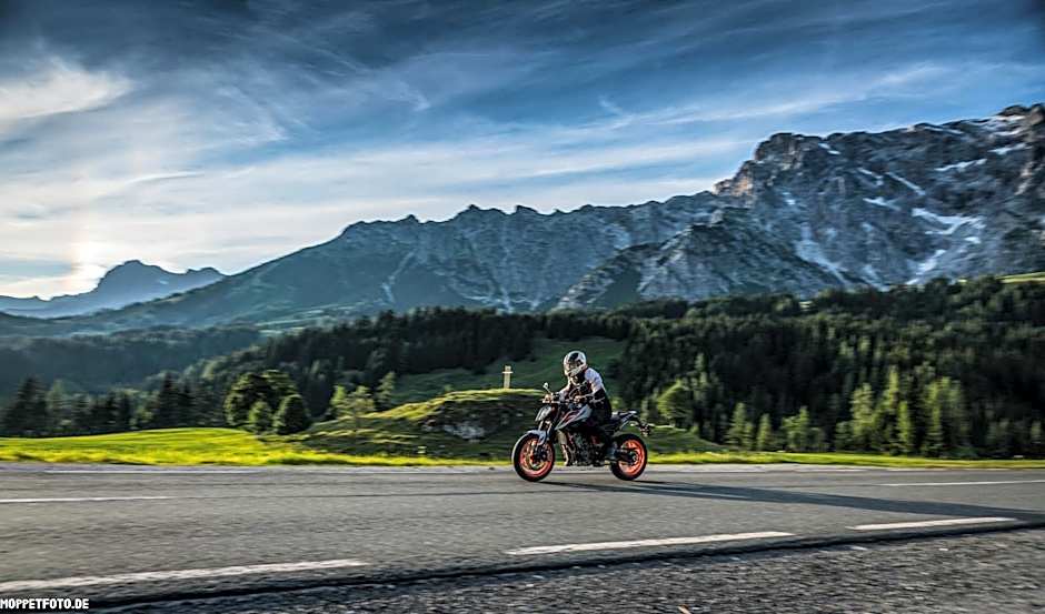 Hotel-Restaurant Bike&Snow Lederer