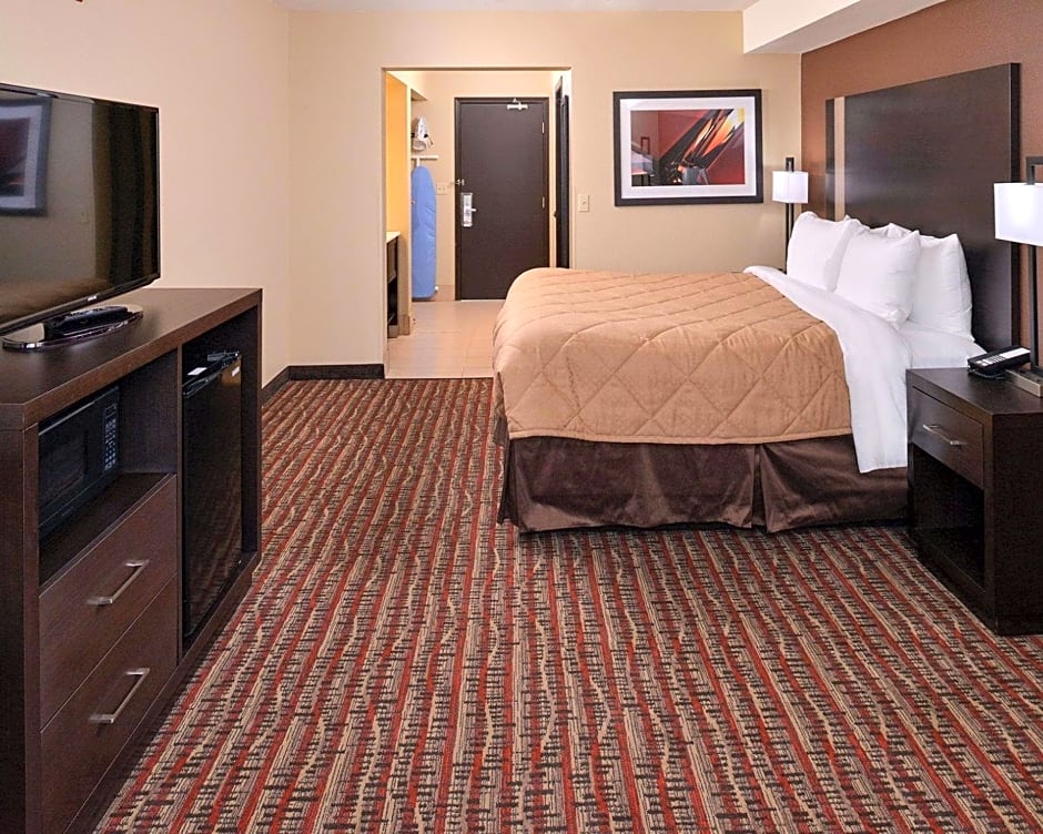 Quality Inn & Suites Tacoma Seattle