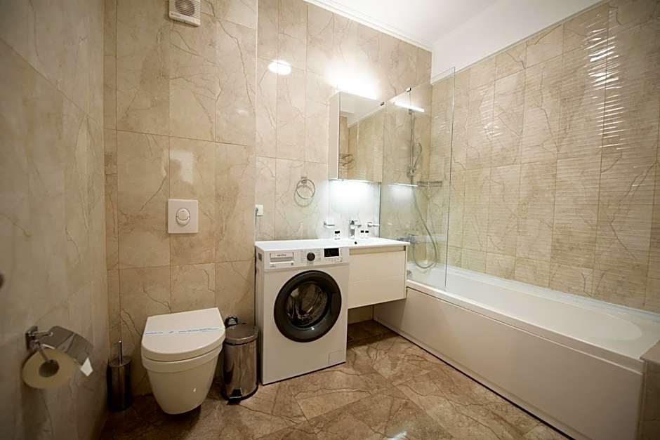 Solid Magic Apart Hotel