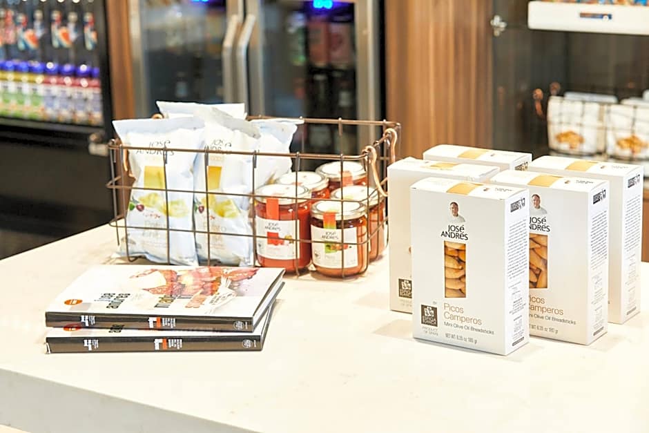 AC Hotel by Marriott Huntsville Downtown