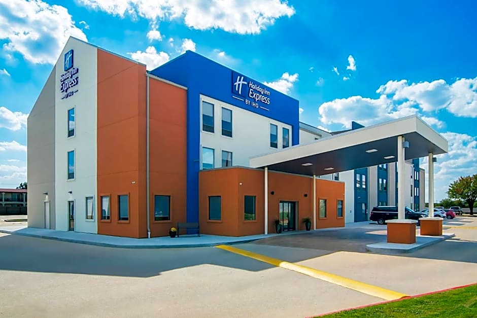 Holiday Inn Express & Suites Joplin Southeast by IHG