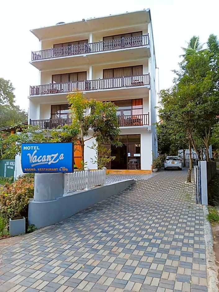 Hotel Vacanza - Mirissa