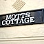 Motts Bed & Breakfast