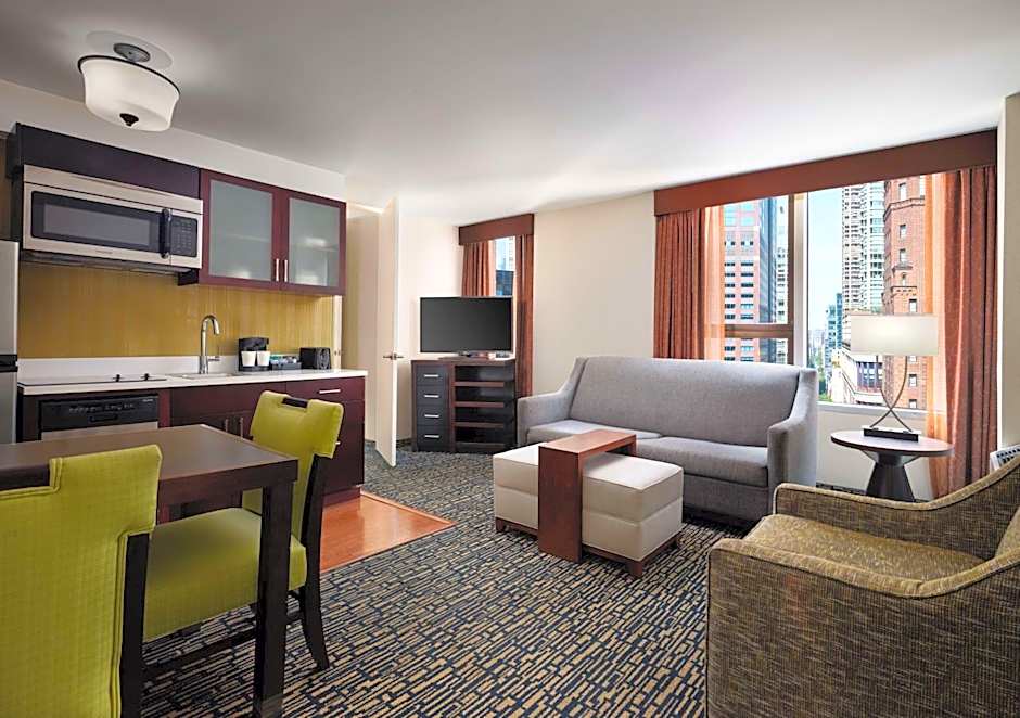 Homewood Suites By Hilton Chicago Downtown - Magnificent Mile