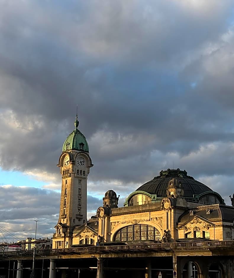 Kyriad Limoges Centre Gare - Atrium