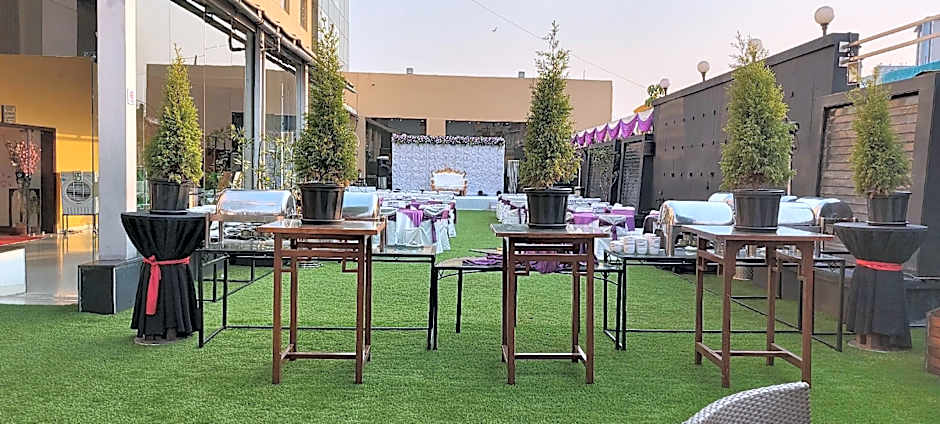 Royal Orchid Central Pune