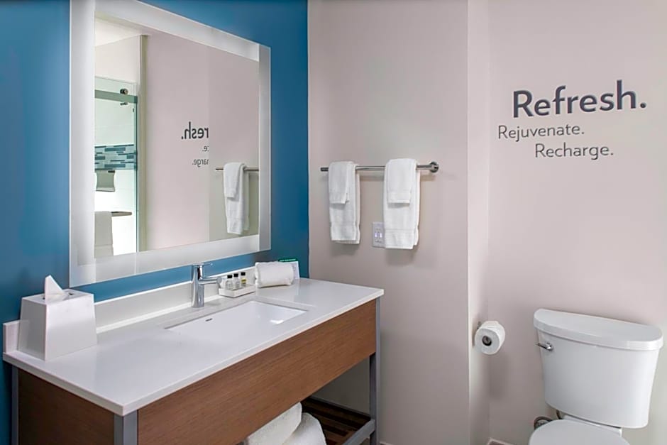 EVEN Hotel Shenandoah - The Woodlands by IHG