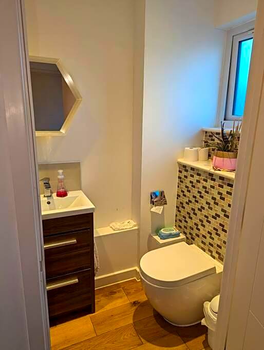 Quaint 3 Bedrooms Ditchling Beacon near beach bus