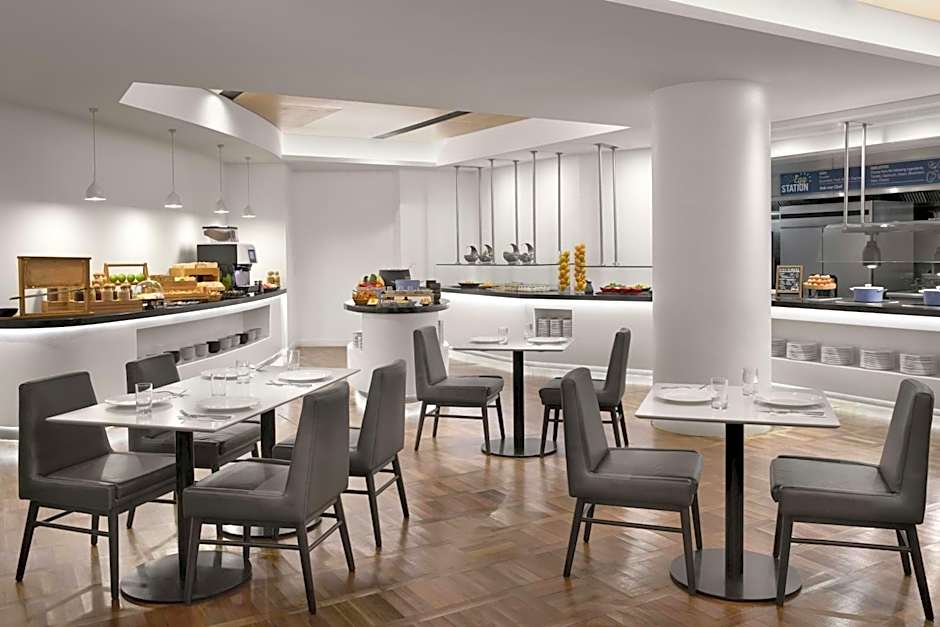 Four Points by Sheraton Brisbane