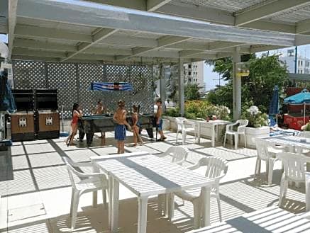 Blue Crane Hotel Apts