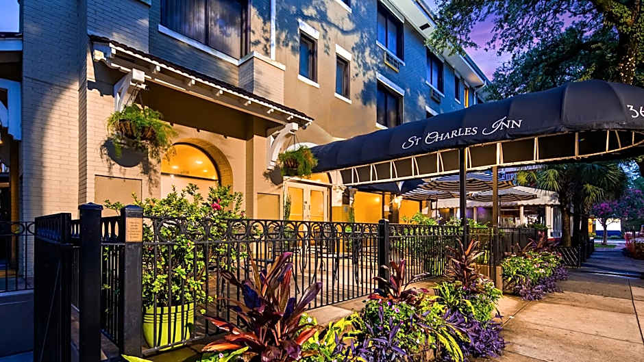 St Charles Inn, Superior Hotel