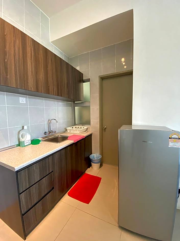 Play Residence at Golden Hills