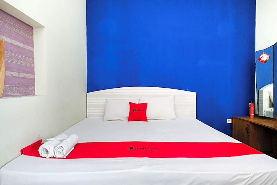 RedDoorz near UMY Yogyakarta 3