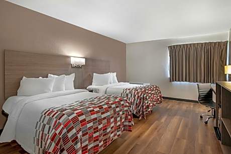 Deluxe Room with Two Double Beds Non-Smoking