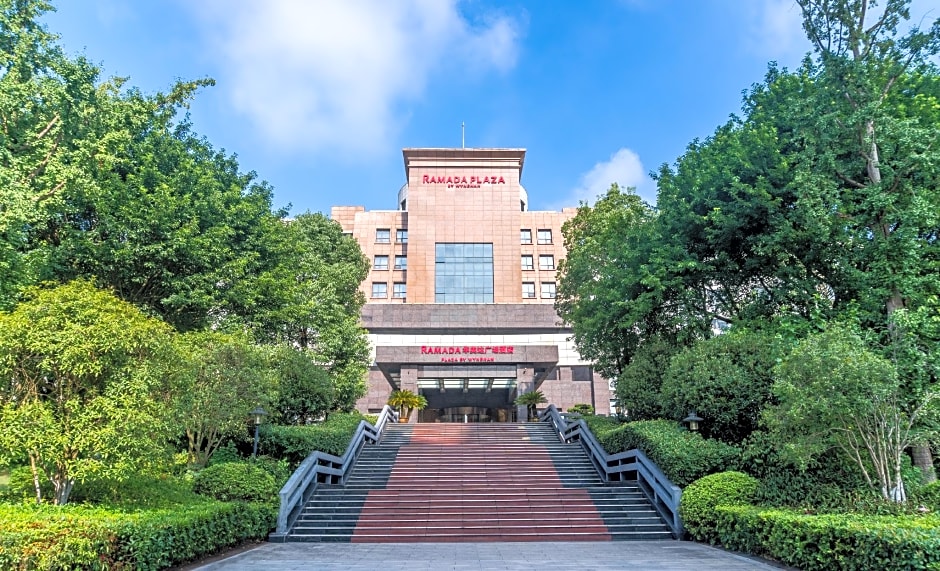 Ramada Plaza by Wyndham Chongqing West