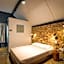 The Brownstone Hostel & Space