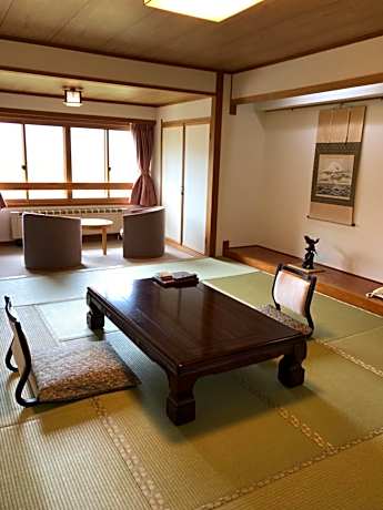 Superior Room with Tatami Area and Private Bathroom