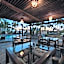 Club el Moro Hotel Suites
