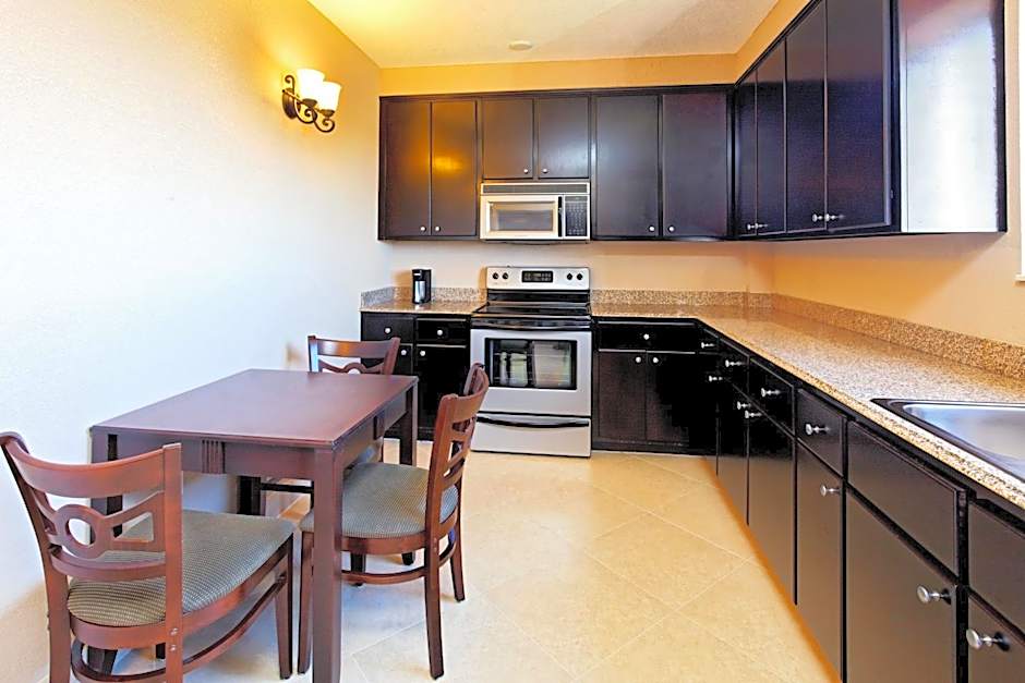 Holiday Inn Express Hotel & Suites Crestview South I-10 By IHG