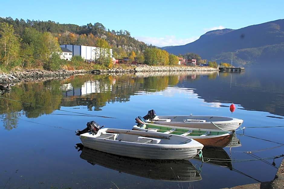 Sauda Fjord Camping