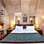 Cappa Via Cave Hotel