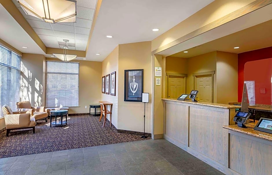 Extended Stay America Suites - San Rafael - Francisco Blvd. East