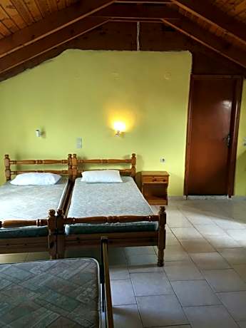 Studio with Mountain View