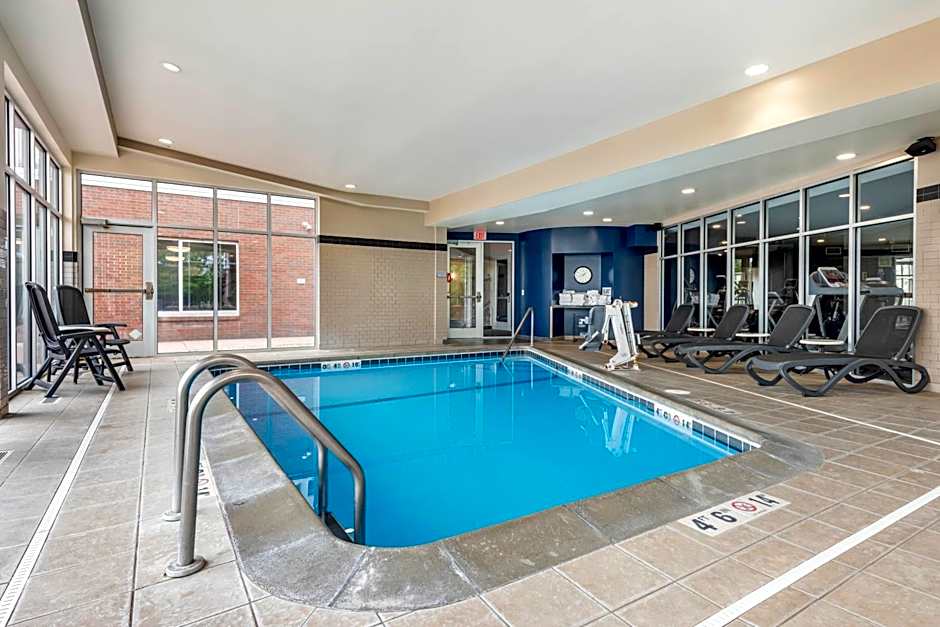 Cambria Hotel Minneapolis Maple Grove