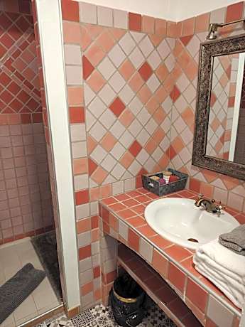 Superior Double Room with Private Bathroom