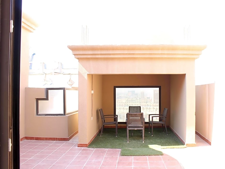 Golden Tulip Al Khobar Suites