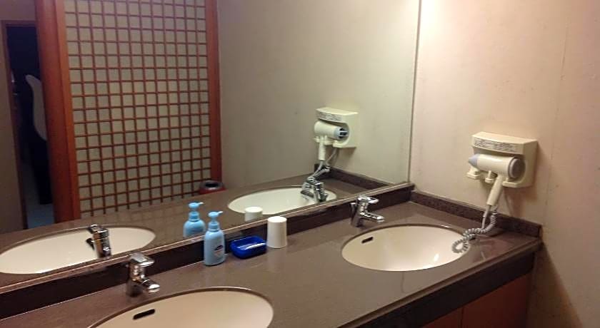 Nakayasu Ryokan
