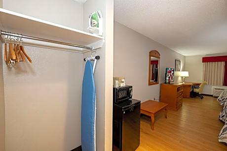 Superior King Room - Non-Smoking